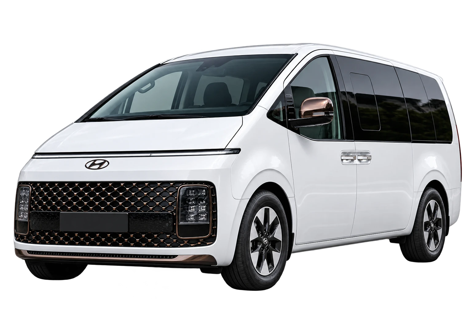 BookUmrahCab Hyundai Staria family van for Umrah pilgrims